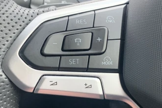 Vehicle Thumbnail 25
