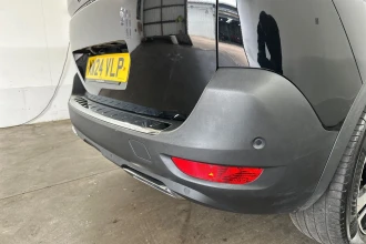 Vehicle Thumbnail 15