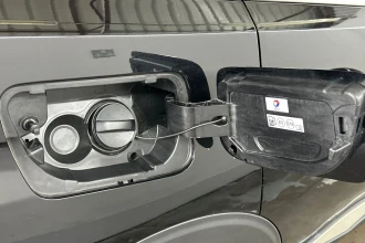 Vehicle Thumbnail 16