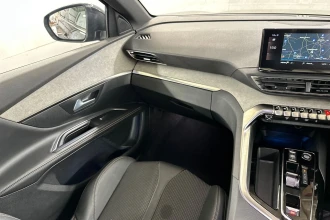 Vehicle Thumbnail 30