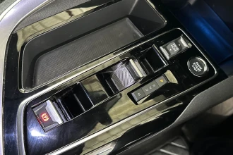 Vehicle Thumbnail 41