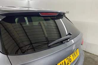 Vehicle Thumbnail 18