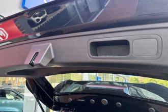 Vehicle Thumbnail 18