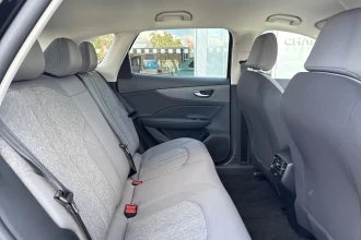 Vehicle Thumbnail 20