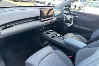 Vehicle Thumbnail 25