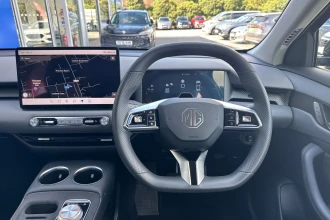 Vehicle Thumbnail 32