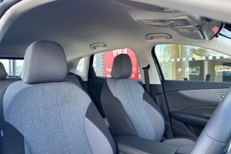 Vehicle Thumbnail 24