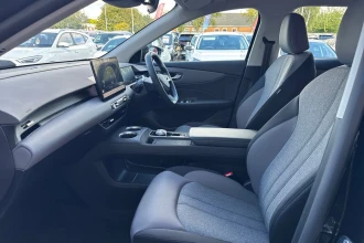 Vehicle Thumbnail 26
