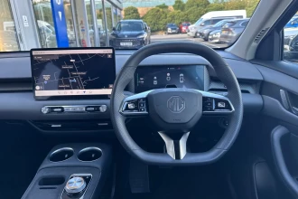 Vehicle Thumbnail 32