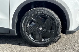 Vehicle Thumbnail 10