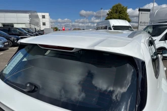 Vehicle Thumbnail 12