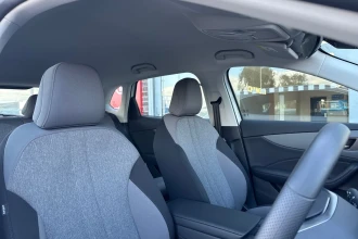 Vehicle Thumbnail 24