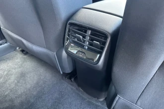 Vehicle Thumbnail 48