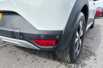 Vehicle Thumbnail 15