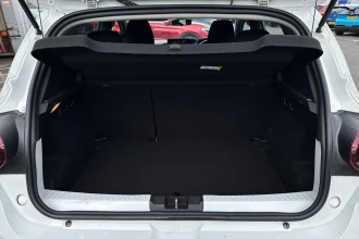 Vehicle Thumbnail 17