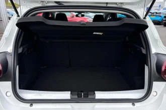 Vehicle Thumbnail 41