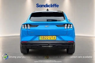 Vehicle Thumbnail 5