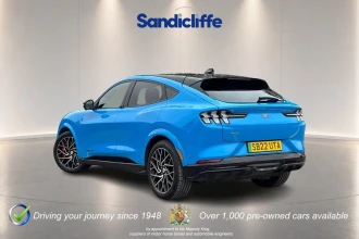 Vehicle Thumbnail 6