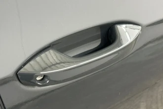Vehicle Thumbnail 34