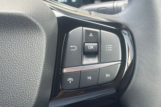 Vehicle Thumbnail 29