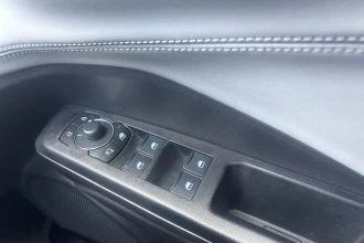 Vehicle Thumbnail 34