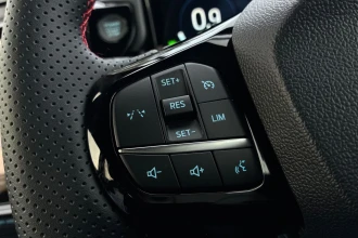 Vehicle Thumbnail 28