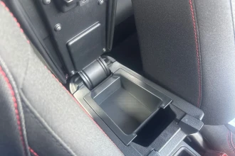 Vehicle Thumbnail 46