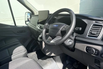 Vehicle Thumbnail 12