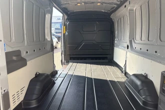 Vehicle Thumbnail 18