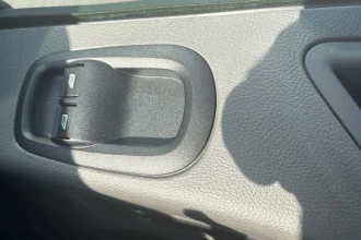 Vehicle Thumbnail 28