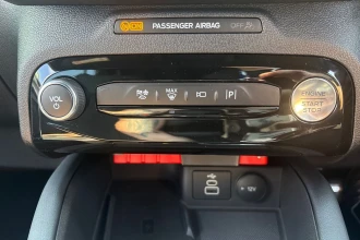 Vehicle Thumbnail 46