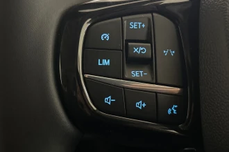 Vehicle Thumbnail 37