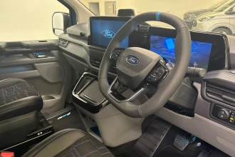 Vehicle Thumbnail 12
