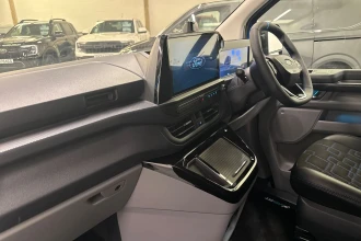 Vehicle Thumbnail 14