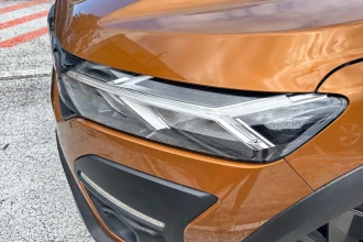 Vehicle Thumbnail 14