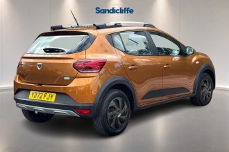 Vehicle Thumbnail 4