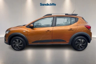 Vehicle Thumbnail 7