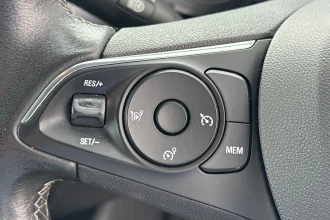 Vehicle Thumbnail 33