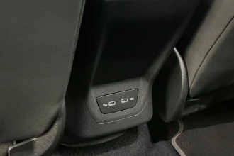 Vehicle Thumbnail 26