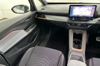 Vehicle Thumbnail 33