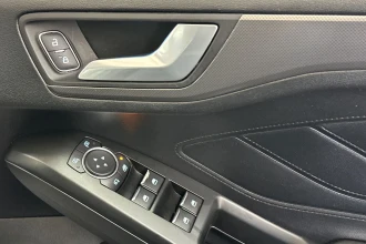 Vehicle Thumbnail 35