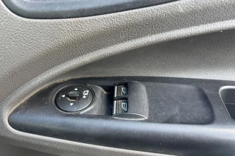 Vehicle Thumbnail 18