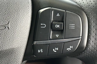 Vehicle Thumbnail 34