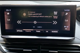 Vehicle Thumbnail 30