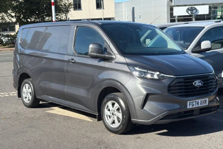 Ford Transit Custom Listing Image
