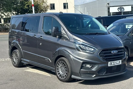 Ford Transit Custom Listing Image