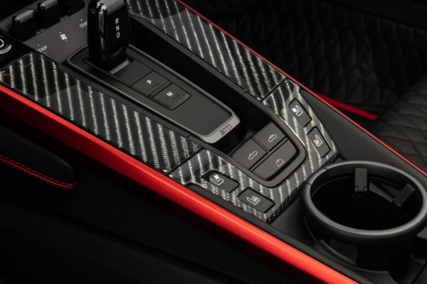 CARBON PACKAGE INTERIOR