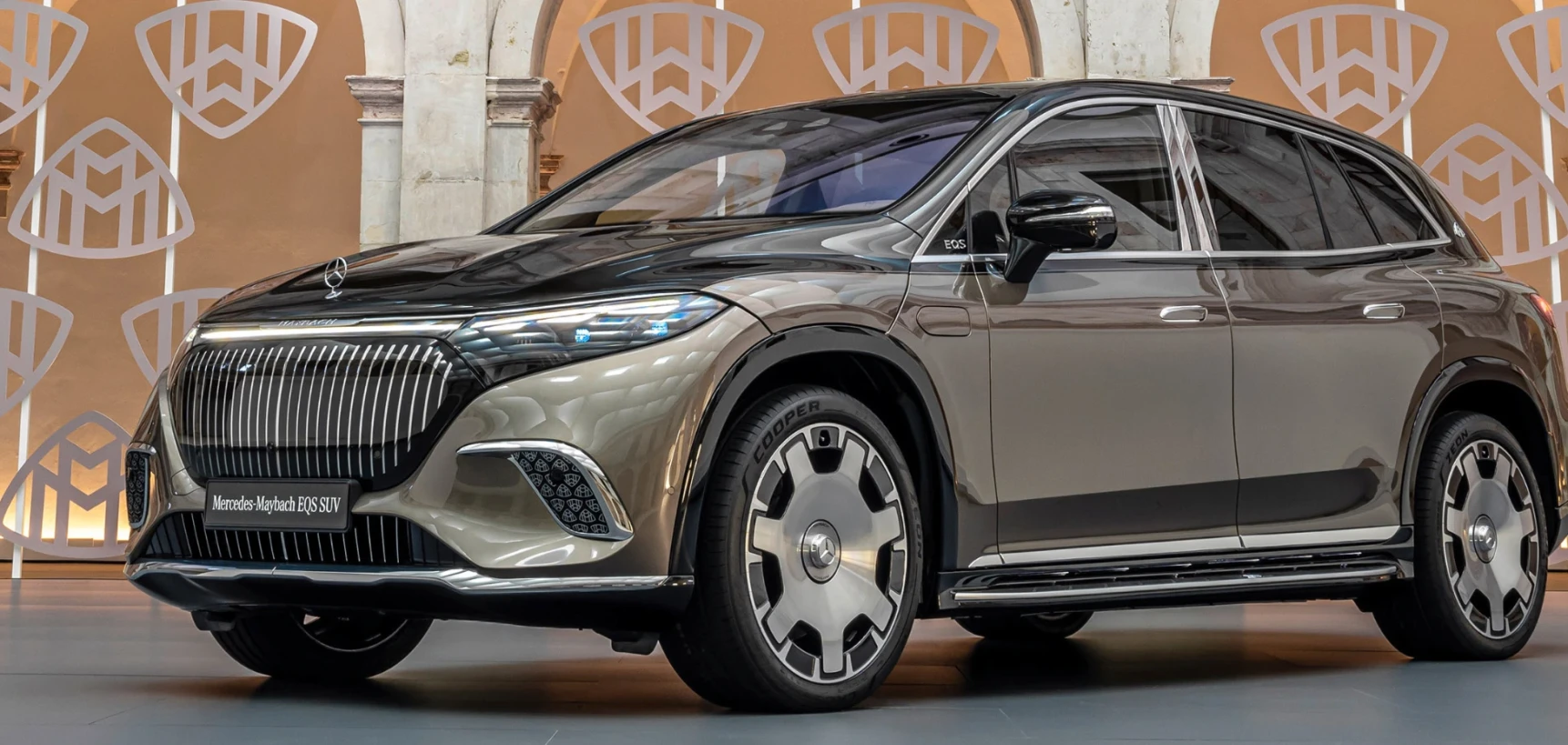 The new Mercedes-Maybach EQS SUV