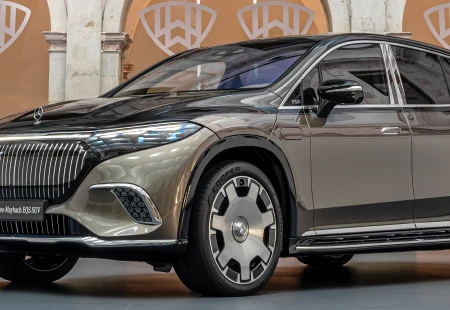 The new Mercedes-Maybach EQS SUV