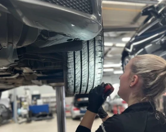 A day in a life of a Sandown Mercedes-Benz Technician Image 3